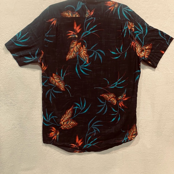 Men’s Billabong Floral Hawaiian Style Shirt Size XL Tailored Fit Stretch - Picture 3 of 10